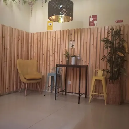 Campanha Station Apart